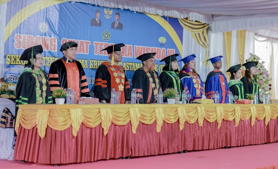 Upacara Wisuda & Pengukuhan Lulusan